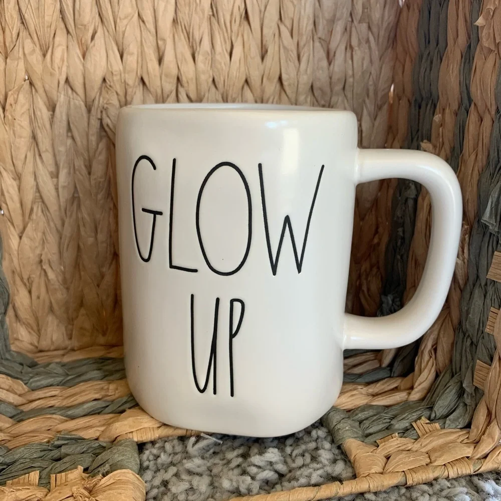 NWOT RAE DUNN Matte Ceramic Mug GLOW UP‎